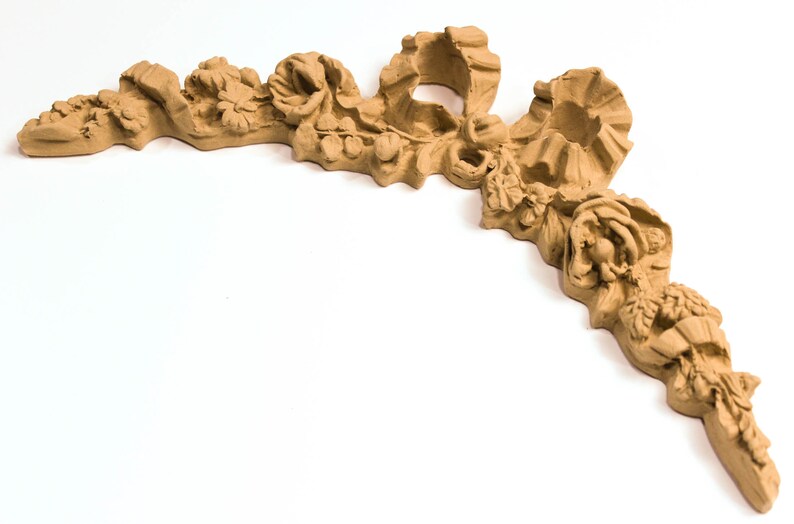 Floral and Bow Centerpiece Decorative Applique IFW 2881
